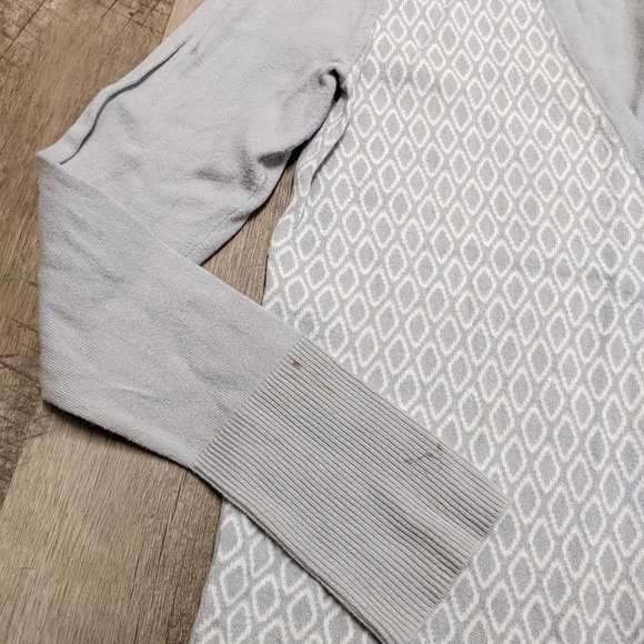 Merona V Neck Cardigan Sweater - Picture 6 of 7